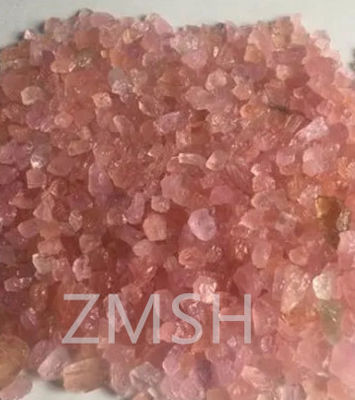 Rojo melocotón Piedra gemma sintética sin procesar con dureza de Mohs 9 Personalización para joyas