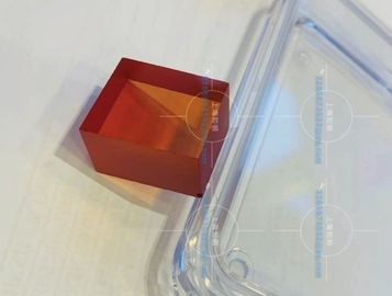 Bloque cristalino artificial dopado de zafiro del cristal de zafiro del laser del alto rendimiento
