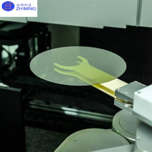 Últimas noticias de la empresa sobre Nuevo Wafer SiC de 12 pulgadas lanzado, impulsando una revolución en la industria de semiconductores de alto rendimiento