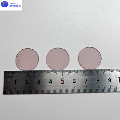 Titanio zafiro cristal ventanas ópticas alta dureza tamaño personalizado excelente transparencia para fines ópticos