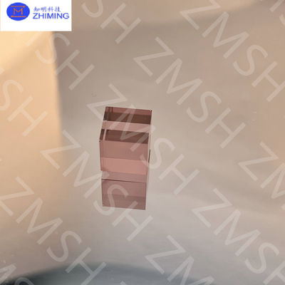 El zafiro es una piedra preciosa de laboratorio hecha de Padparadscha el zafiro rosa el zafiro de alta dureza para fines de joyería