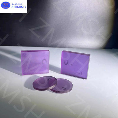 Saphiros hechos en laboratorio, piedras preciosas sintéticas, materias primas de la escala Mohs 9 para joyas, hechas transparentes.