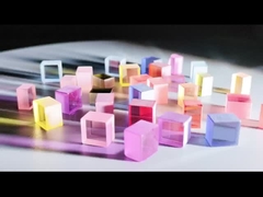 piedra preciosa de zafiro hecha en laboratorio