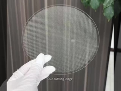 Muestra de perforación con láser de vidrio