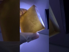 La materia prima de zafiro amarillo fue creada en el laboratorio